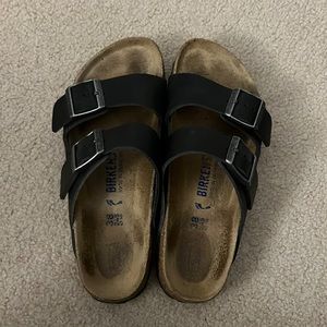 Black Arizona Birkenstocks womens size 38
